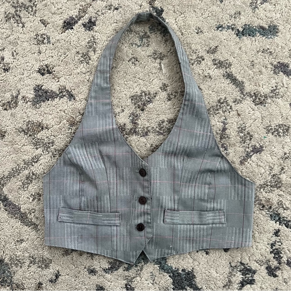 Y2K Plaid Open Back Seductions Halter Vest - Picture 2 of 4